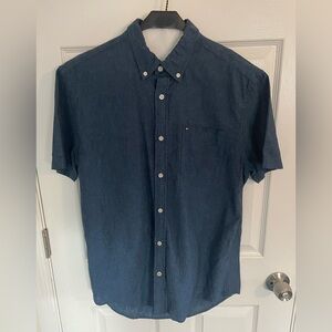 Tommy Hilfiger Men's Custom Fit Short Sleeve Button Down Shirt- Navy Large